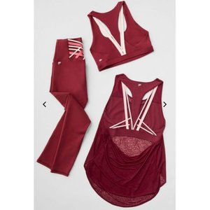 NWT Fabletics Keep It Moving 3-Piece Outfit